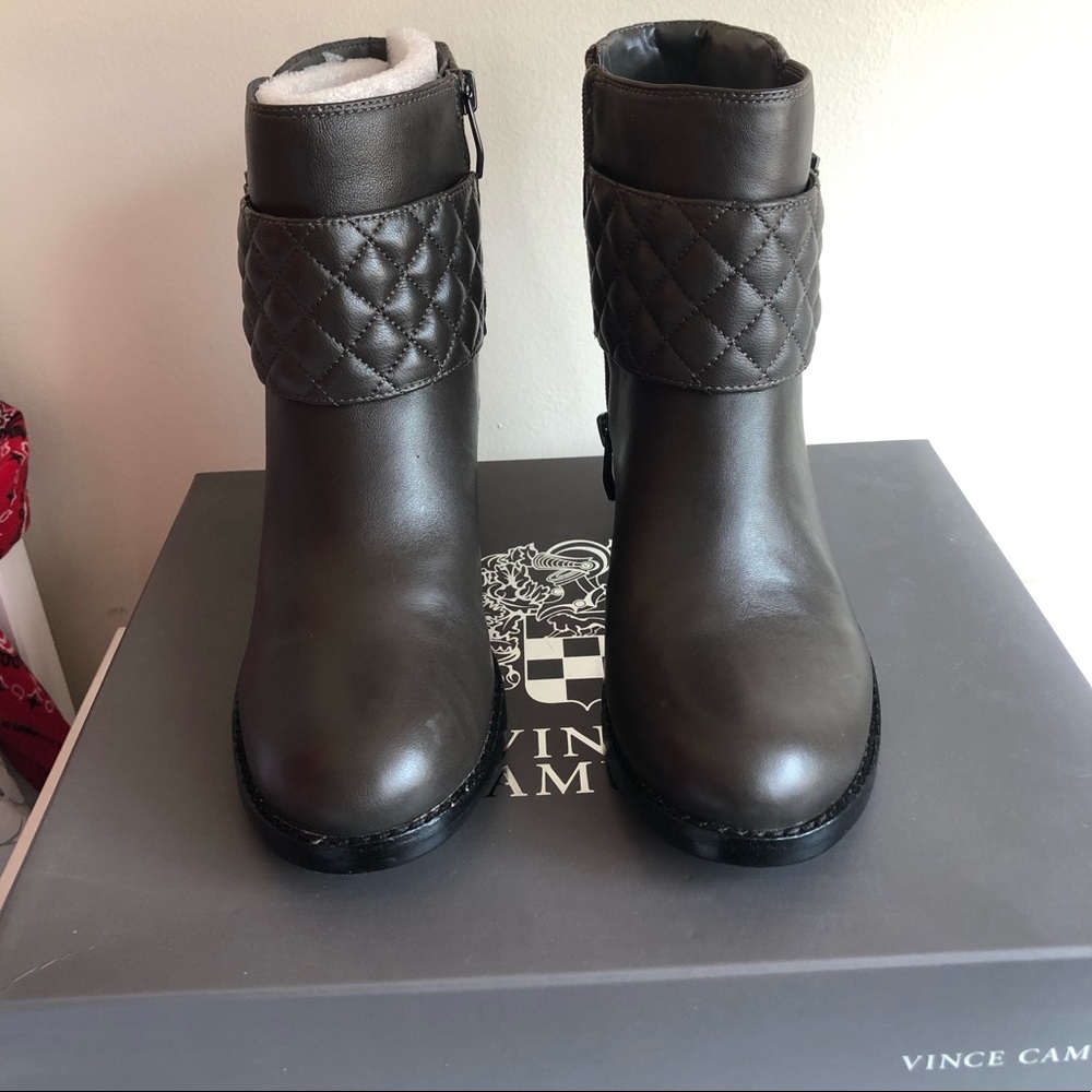 Brand New, Never Worn Before ! - Picture 2 of 7